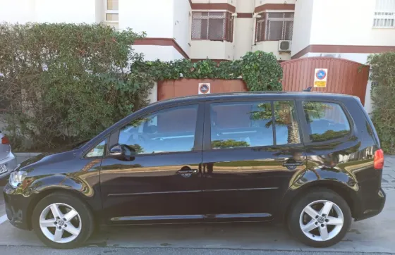 Volkswagen Touran 7 Plazas Dsg – Etiqueta C Malaga