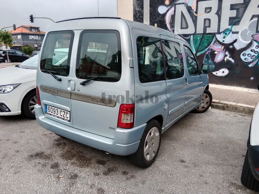 Vendo Citroën Berlingo 2.0 Hdi SX Plus Santander - foto 4