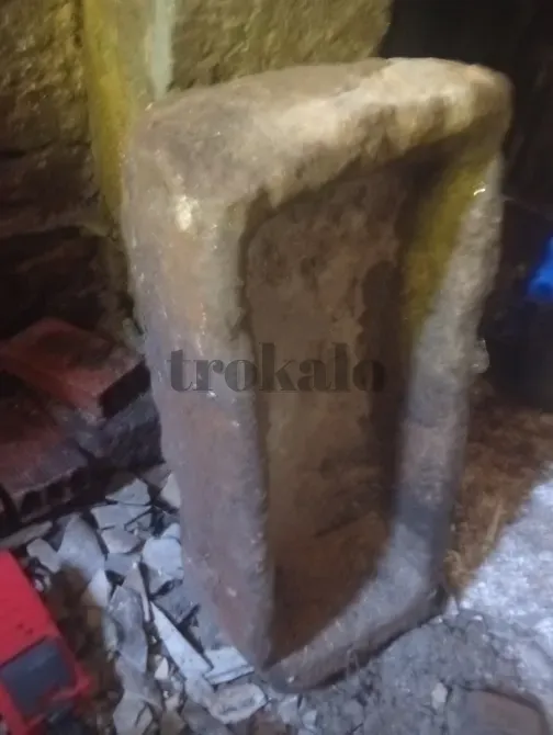 Pia de Piedra Antigua Pontevedra - foto 3