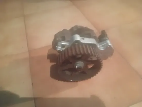 Bomba Inyectora de Renault Laguna Año 2Oo Pontevedra