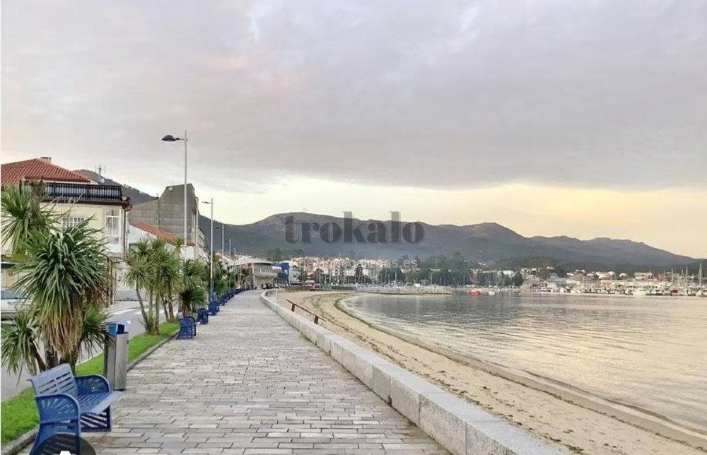 Se Alquila Piso Vacacional en Pobra do Caramiñal A Coruna - foto 8