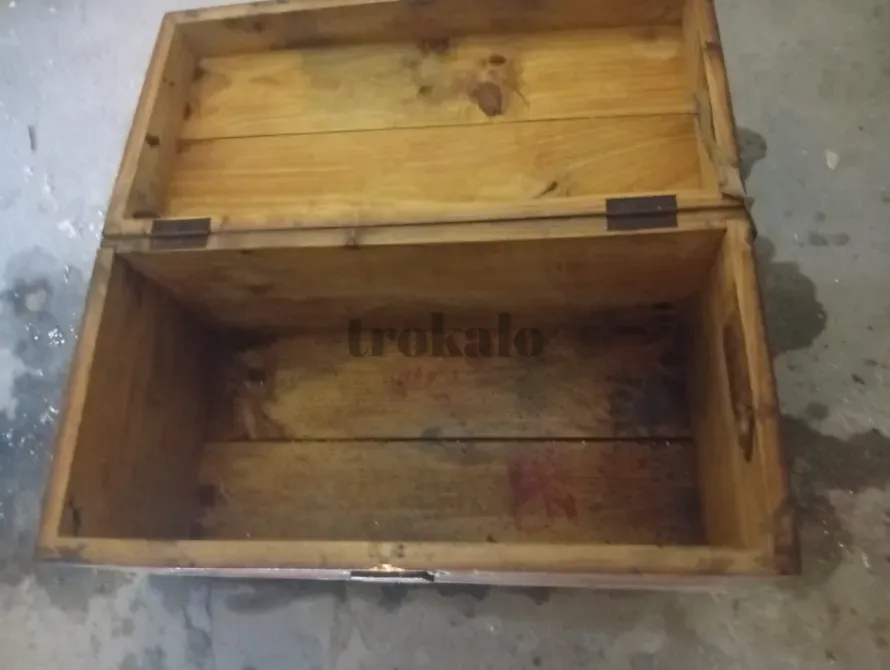 Baúl Antiguo de Madera Pontevedra - foto 4