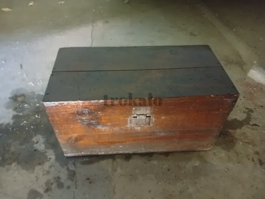 Baúl Antiguo de Madera Pontevedra - foto 2