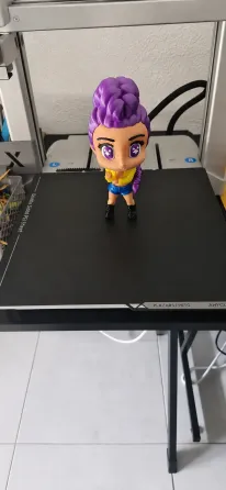 Figura Rumi Kpop Impreso 3D Alicante