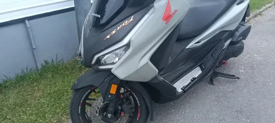 Honda Forza 125Cc Año 20 Portugalete