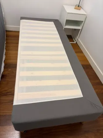 Somier Tapizado 140X200 Patas Madera +Colchon Valencia