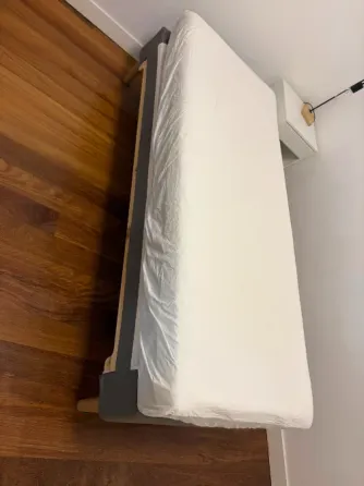 Somier Tapizado 140X200 Patas Madera +Colchon Valencia
