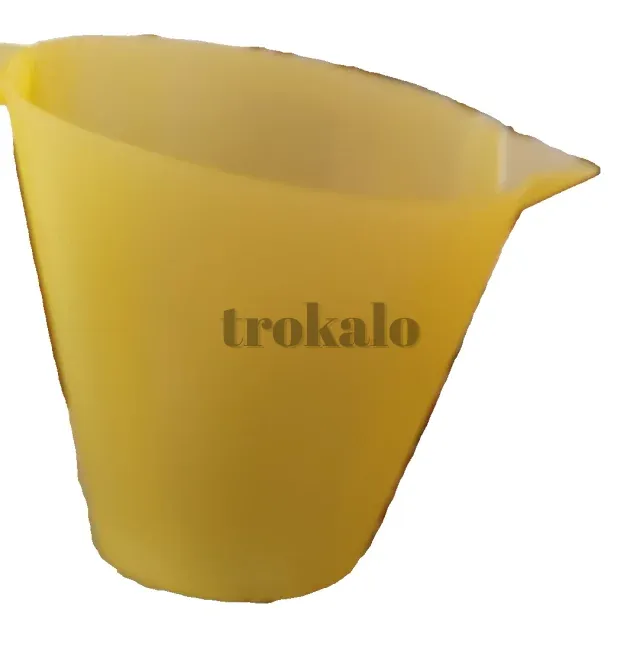 Recipiente Medidor de Plástico Con Pico Vertedor. Toledo - foto 1