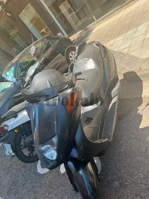 Vendo Moto Honda 125 cc Zaragoza - foto 2