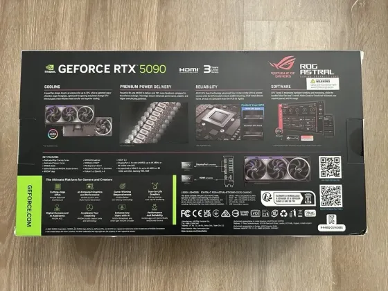 Se Vende Tarjeta Gráfica Asus Geforce Rtx 5090 de 32 GB Gddr7, Completamente Nueva. Sevilla