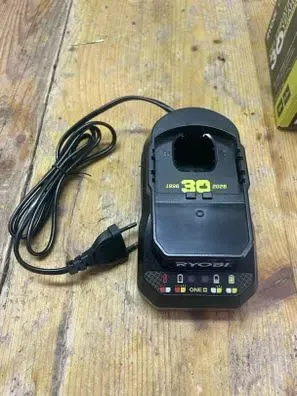 Batería y Cargador Ryobi One+ 18V 4.0Ah Zarautz