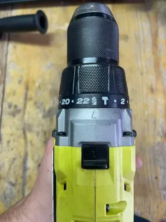 Taladro Percutor 105Nm Sin Escobillas 18V One+ HP Zarautz