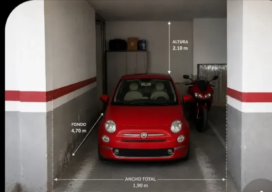 Plaza de Parking en Venta en Gavá, Zona Inmejorable 