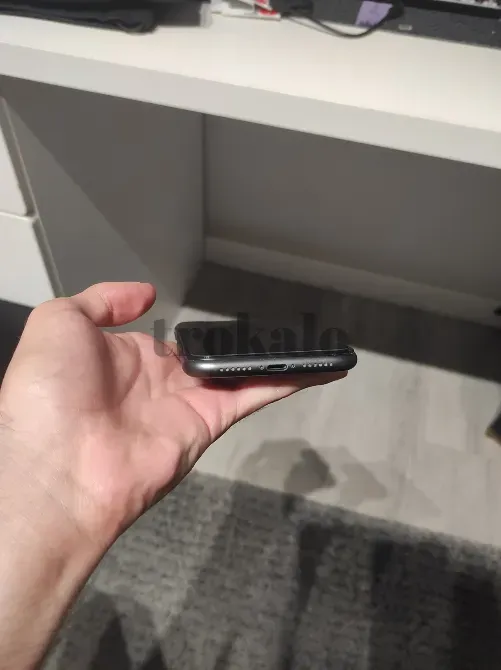 Iphone 11 Como Nuevo Badajoz - foto 8