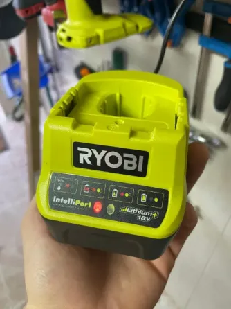 Cargador 18V 2A One+ Ryobi Zarautz