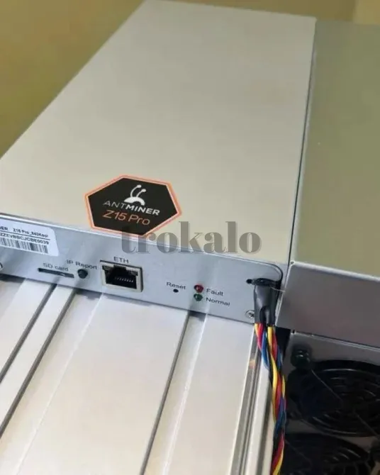 Bitmain Antminer Z15 Pro 860Ksol 2780W Asic Crypto Miner Madrid - foto 3