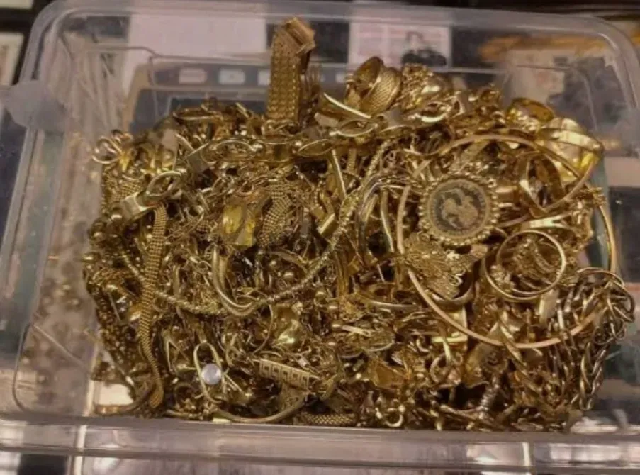 Compro Oro Y Monedas San Sebastian - foto 1