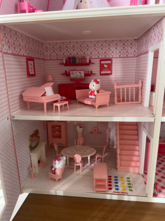 Casa de Muñecas Hello Kitty Interactiva y Completa Cordoba
