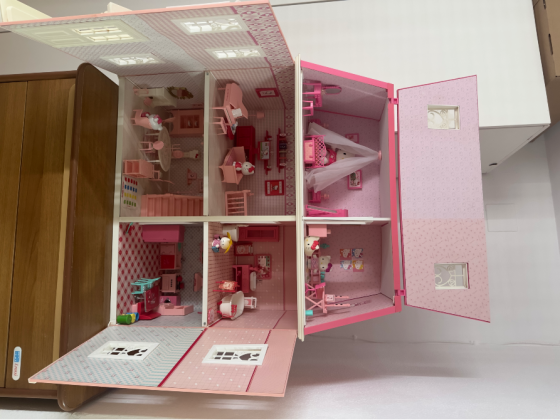 Casa de Muñecas Hello Kitty Interactiva y Completa Cordoba