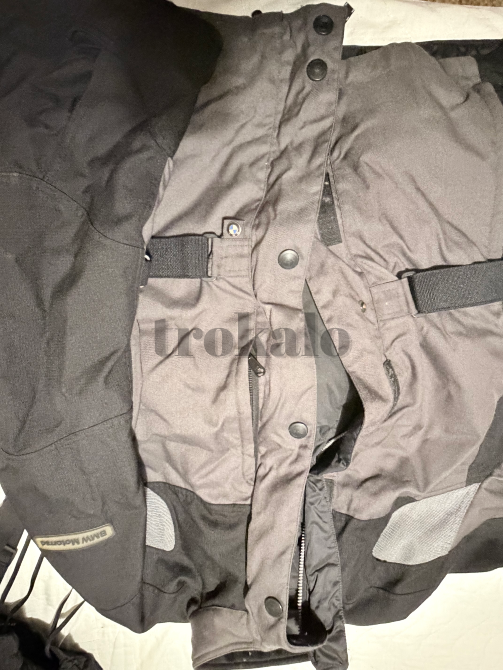 Chaqueta Bmw Huelva - foto 2