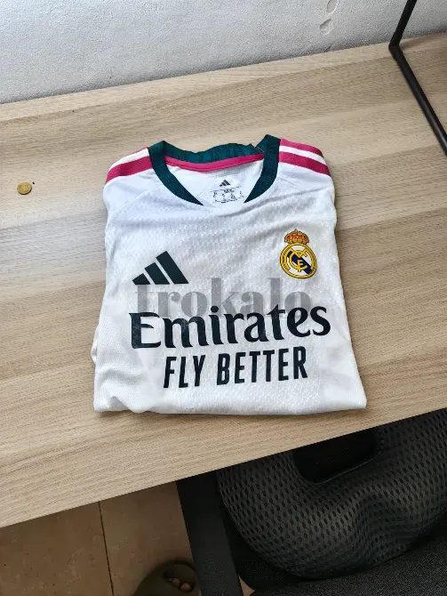 Mbappé Camiseta Firmada Castello de la Plana - foto 1