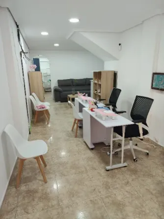 Inmobiliario Centro Estetica Linares