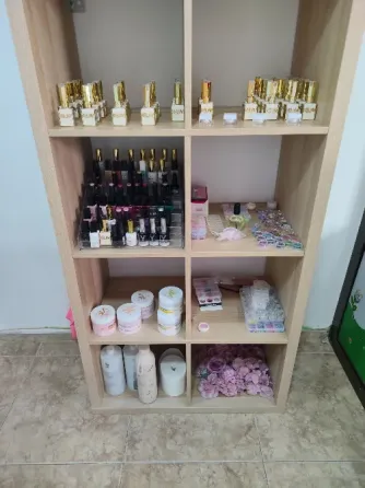 Inmobiliario Centro Estetica Linares