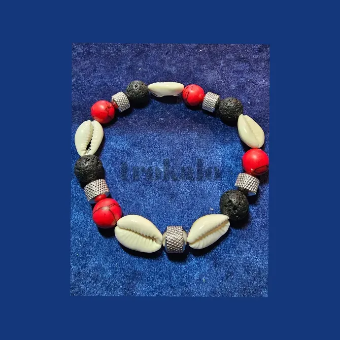 Imán de la Suerte - Pulsera Ritualizada de Cauries y Lava Barcelona - foto 1